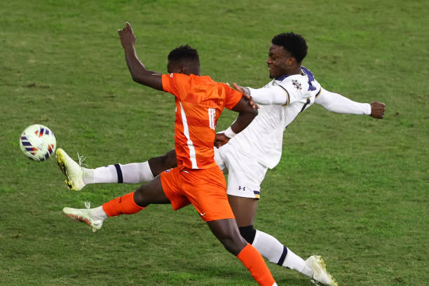 进行深入沟 进行深入沟