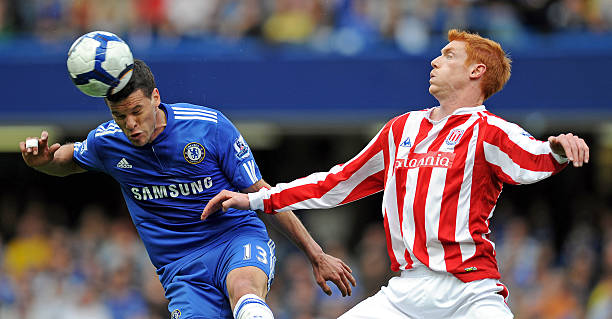 赛季中稳步 赛季中稳步