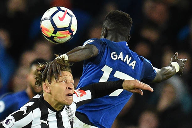 他个人的兴 他个人的兴